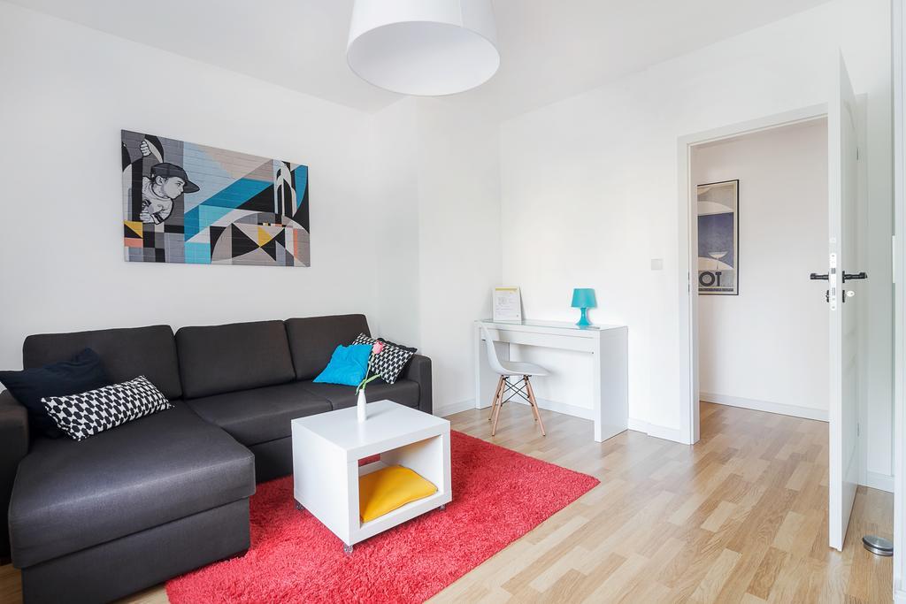 Costa Apartment